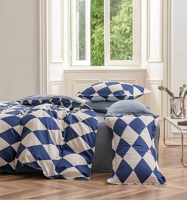 Pościel 200x220/3 części Komplet Dwustronna Mikrofibra Joana