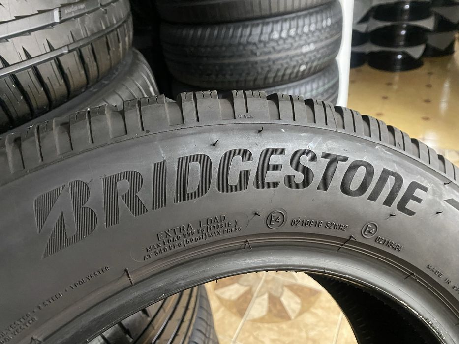 215/60/16 99Н Bridgestone BLIZZAK LM005