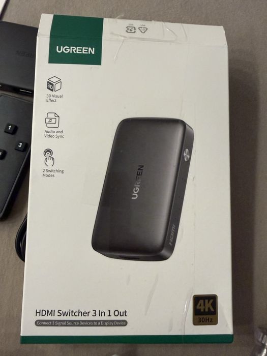 Switch hdmi z pilotem do przelaczania 3w1 OUT