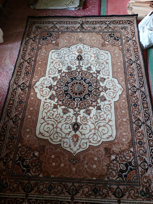 Продажа предметов интерьера