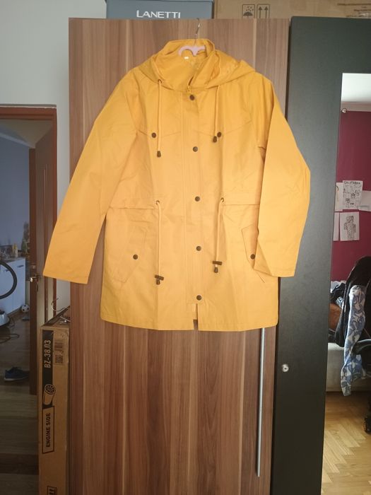 Wiosenna wiatrówka przeciwdeszczowa damska marki Blivener rozm.Xl