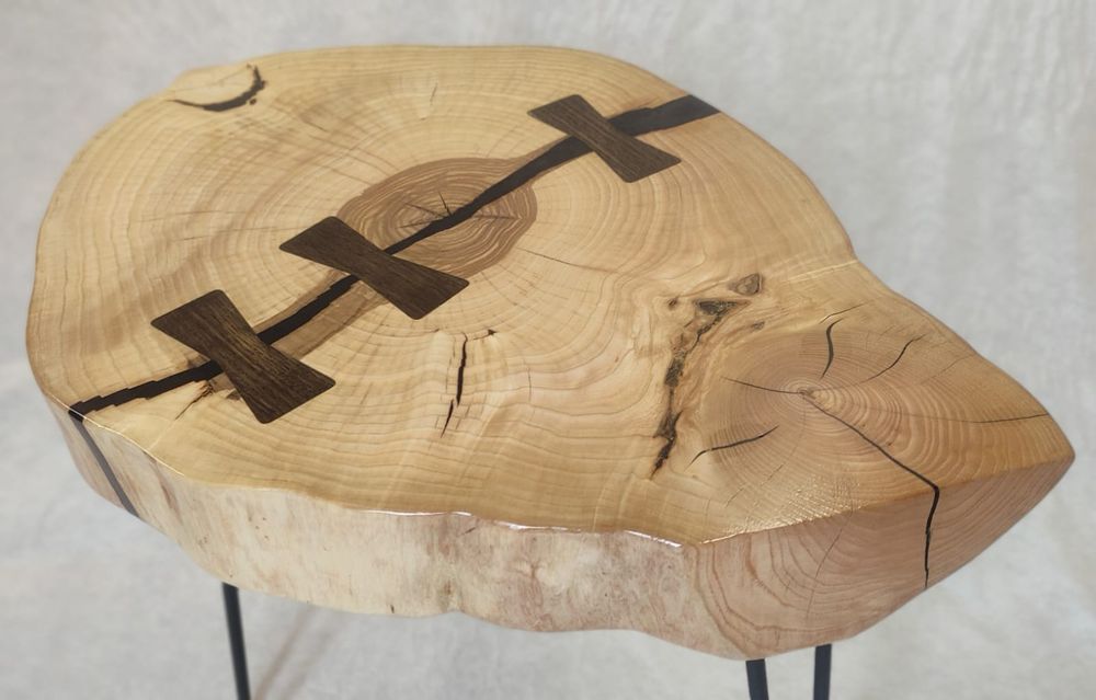 Stolik kawowy z drewna