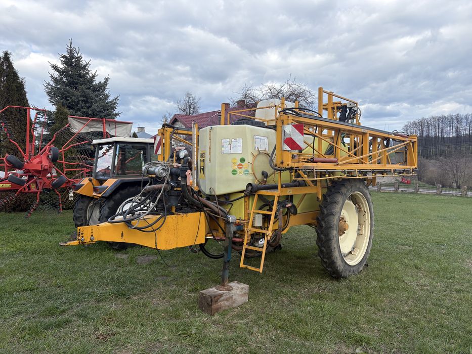 Opryskiwacz Dubex 27m 4000l