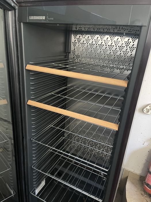 Морозильная камера, Винный шкаф