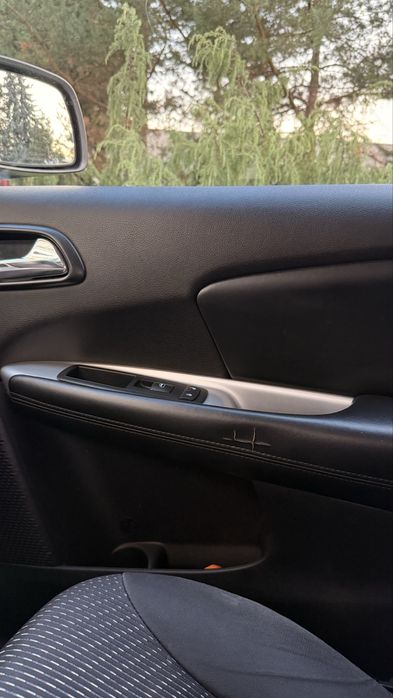 Продам авто Dodge Journey 2015