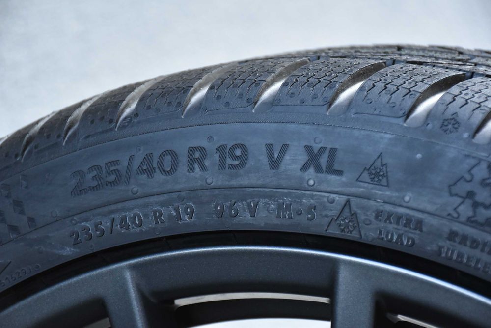Nowe koła zimowe OEM VOLKSWAGEN Passat Pretoria 19" Continental