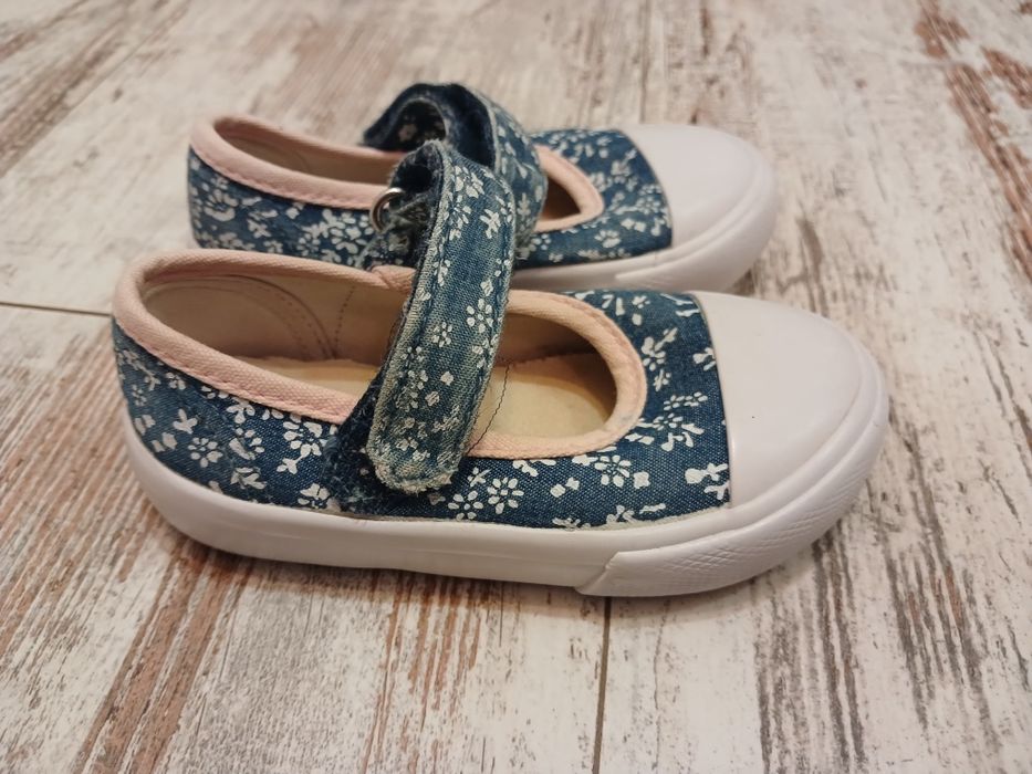 Мокасінки для дівчинки