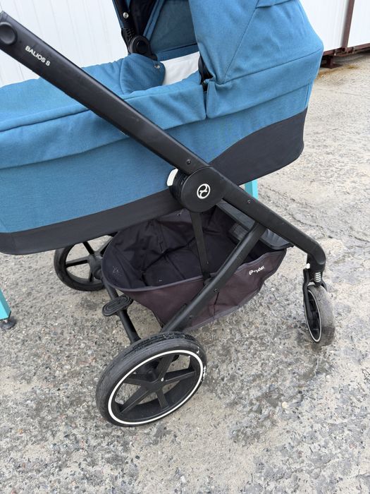 Продам універсальний візок 3в1 Cybex