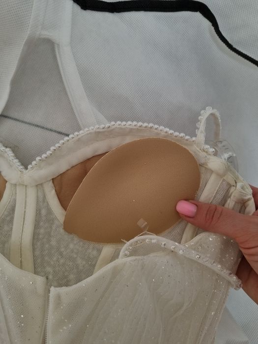 Suknia ślubna Eva Lendel Avenue22 model Sky