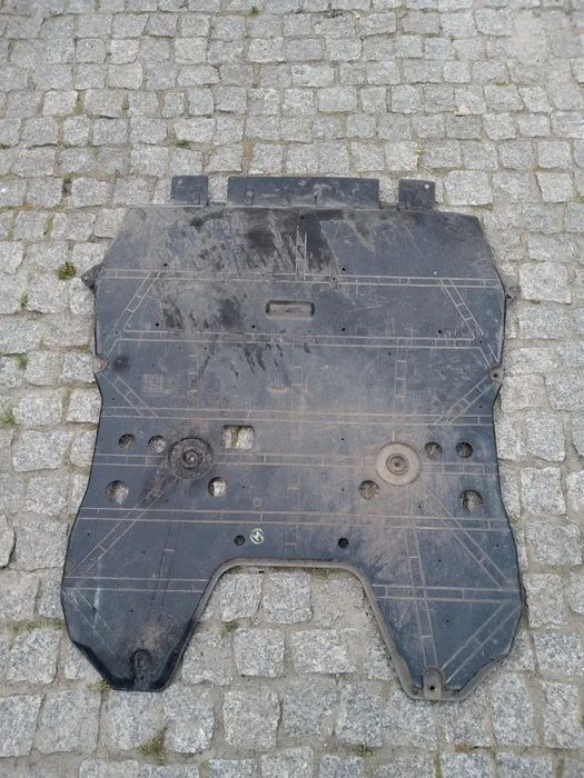 Osłona Płyta pod silnik Peugeot 308 t9 9806821580 I INNE CZĘŚCI DO 308