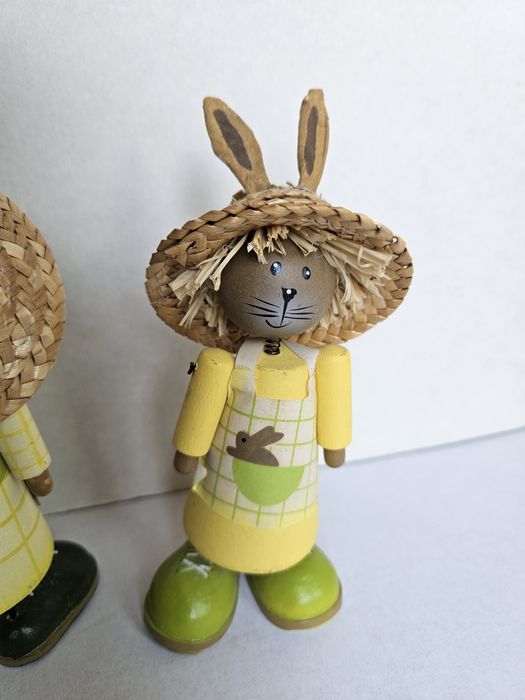 Conjunto Figuras 2 Coelhinhos Madeira Usados