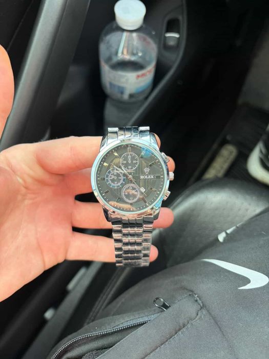 Продам годинники Armani