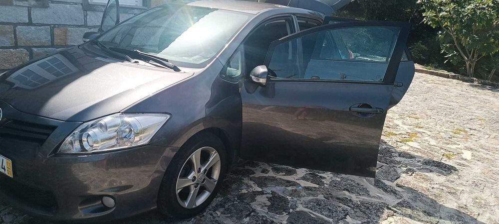 Toyota Auris 2011 1.4 D4D 90cv 162.000km — photo 5