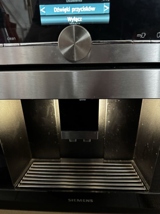 Ekspres automatyczny do kawy Siemrns