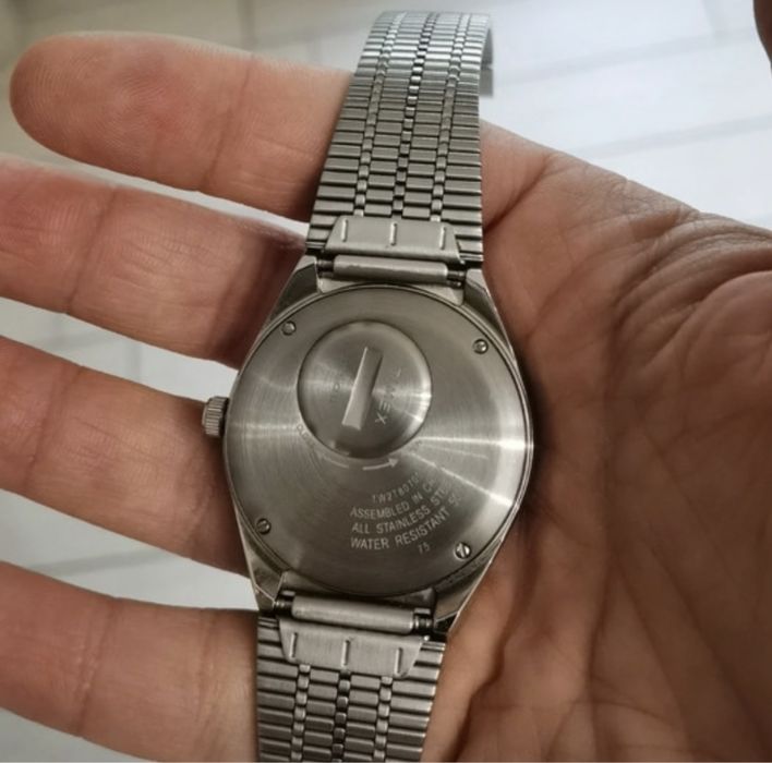 Timex Q- reissue- Full Set