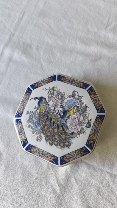 Caixa de jóias em porcelana fina