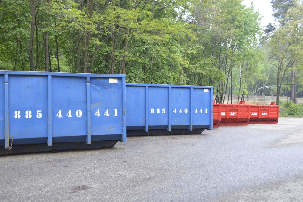 Wynajem kontenerów na odpady gruz remont budowa śmieci budowlane