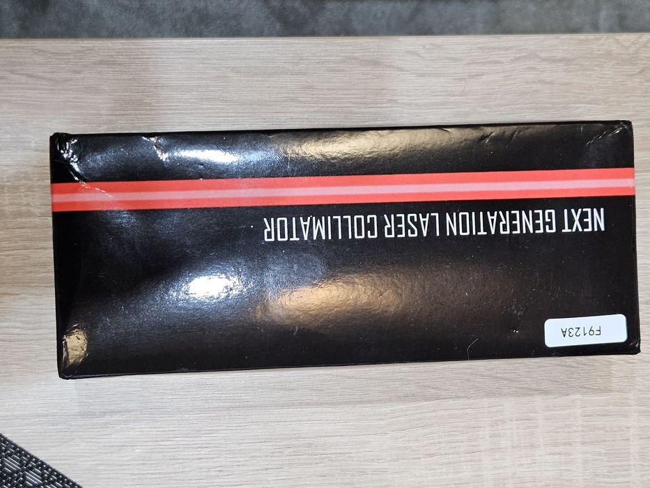 Kolimator Laserowy do teleskopu