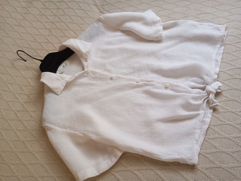 H&M 10-13L Luźna biała koszula z miękkiej tkaniny krepowej