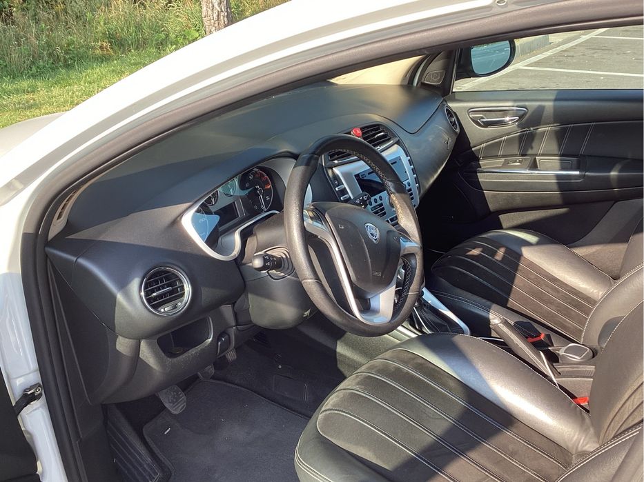 Продам Lancia Delta