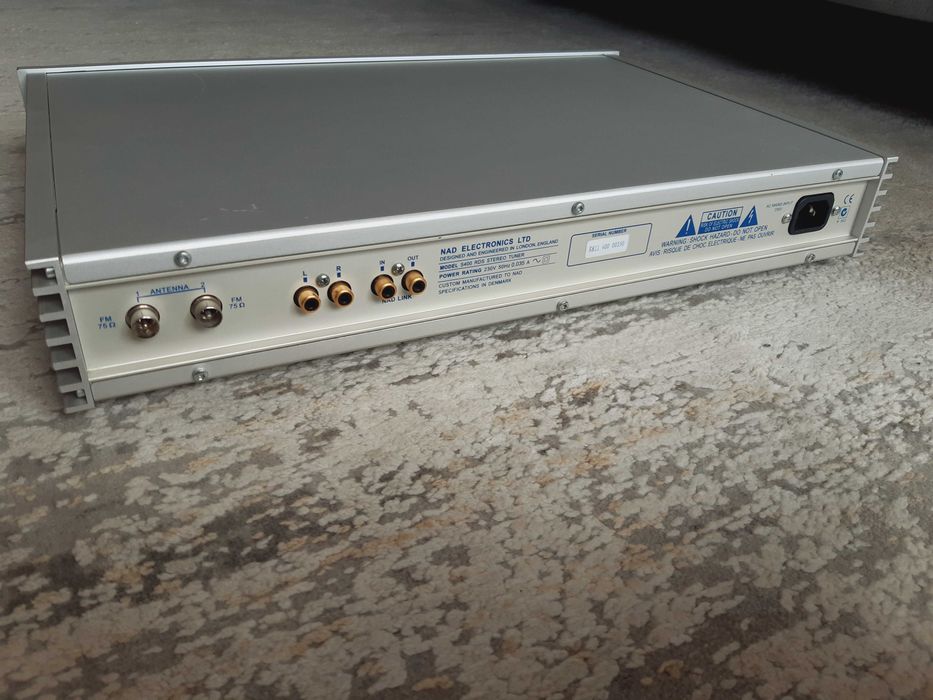 CD NAD S-500 XLR, Тюнер NAD S-400: 22 500 грн. - Cd / md