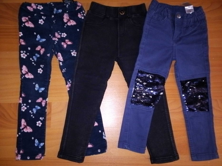 Дитячі речі для дівчинки