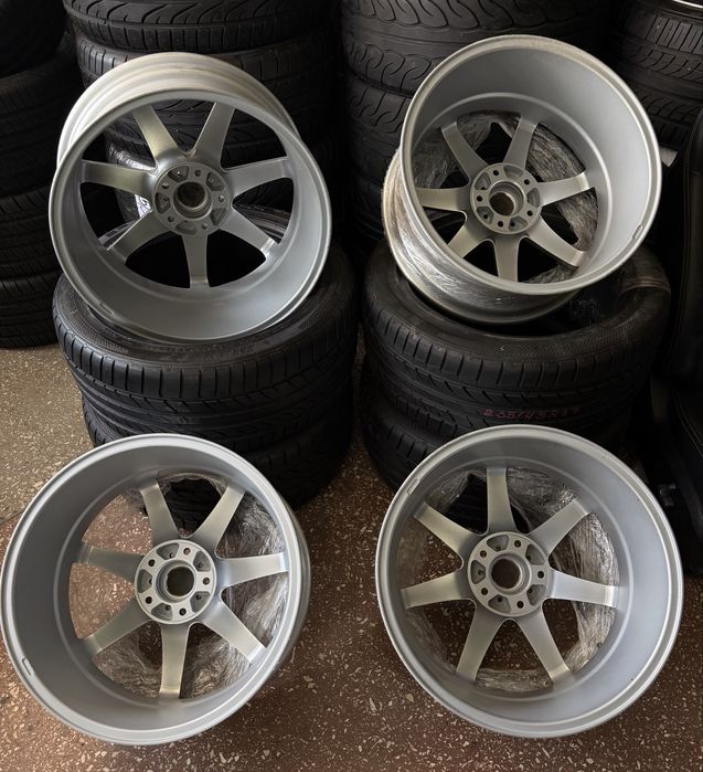 Продам Диски (Комплект 4шт)  RAYS ITS   R18x7,5j   ET42   5x114,3   CO73