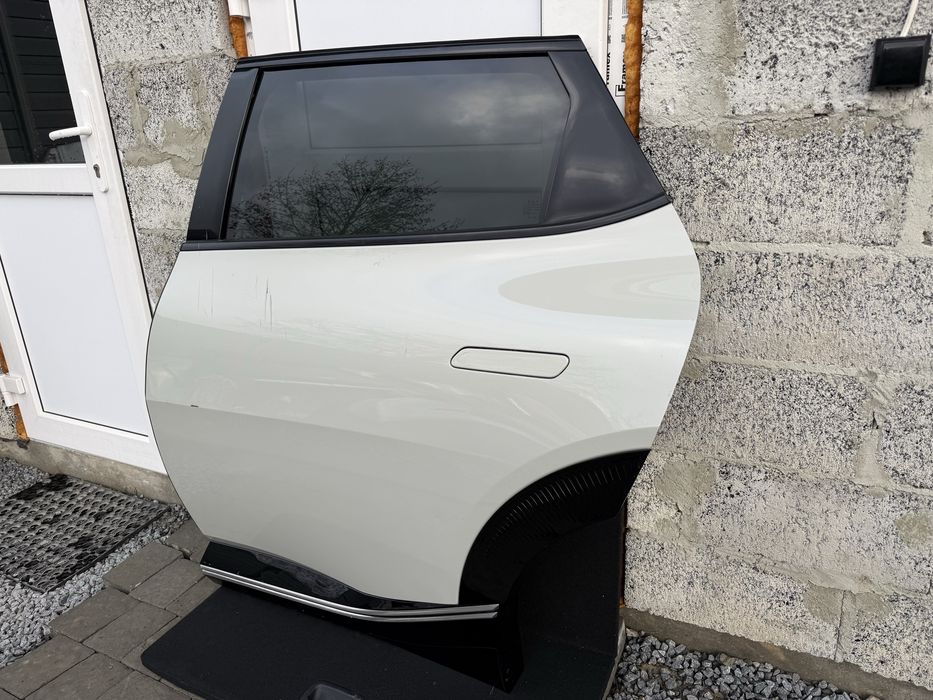 Двері задні ліві Kia EV 6