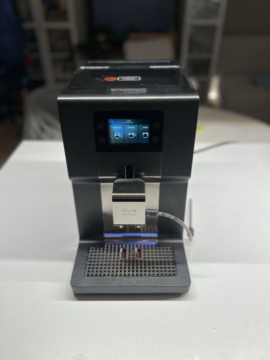 Ekspres Krups Intuition Preference+ EA875