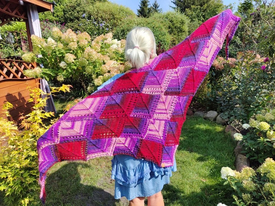 Chusta szal trójkątna handmade  AA856-1