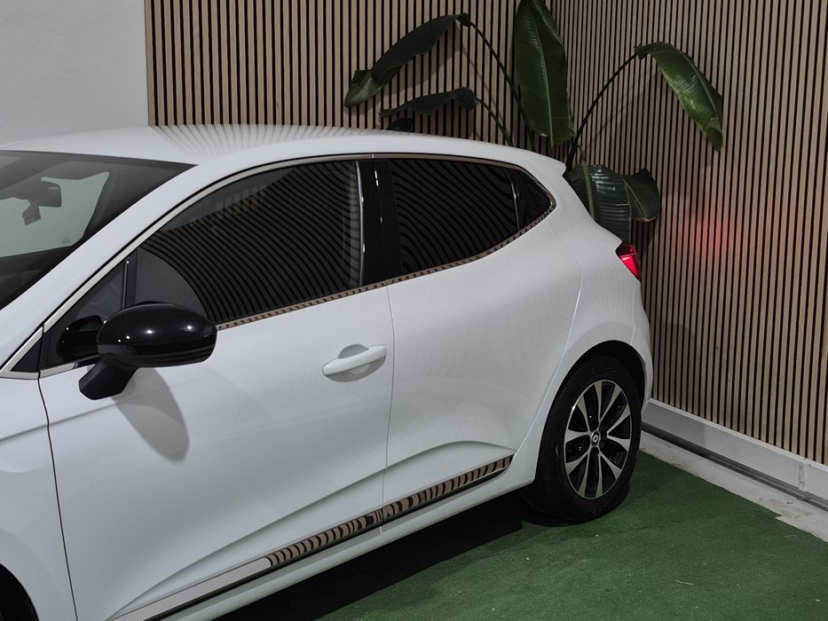 Renault Clio - AUTOMÁTICO  - 2023 | GARANTIA | NACIONAL - 70.000KM