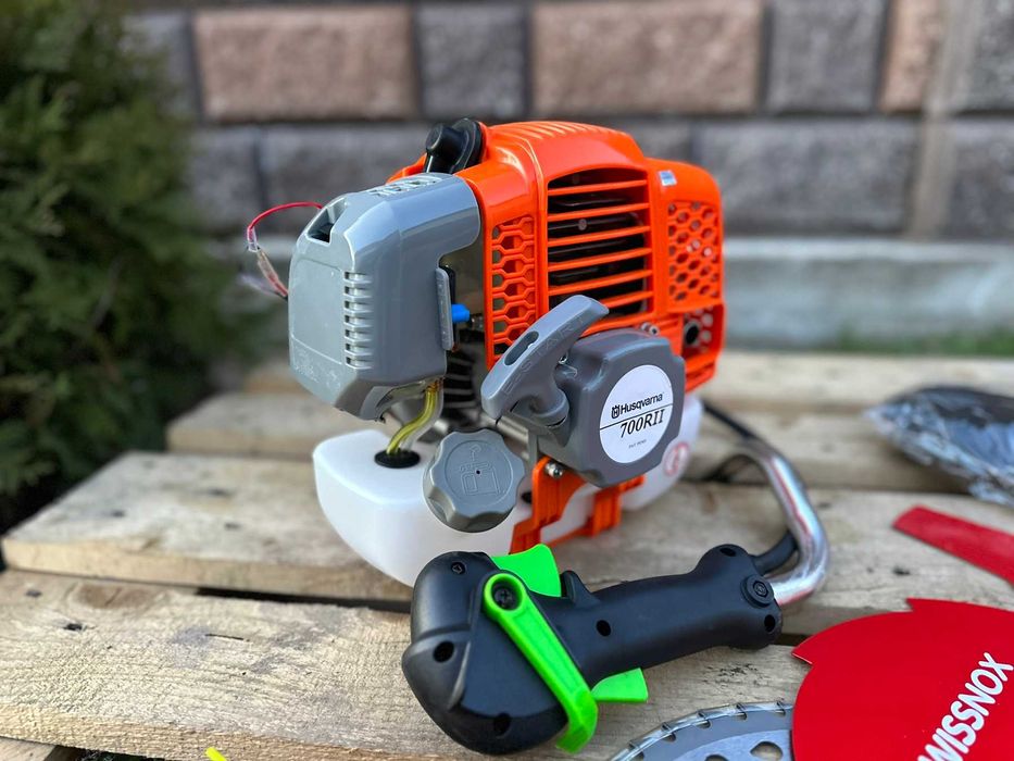 Мотокоса Husqvarna 700 RII Комплектація "VIP" тример бензокоса кущоріз