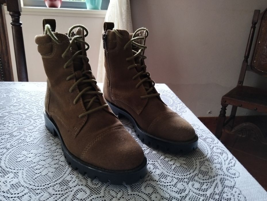 Botas senhora novas
