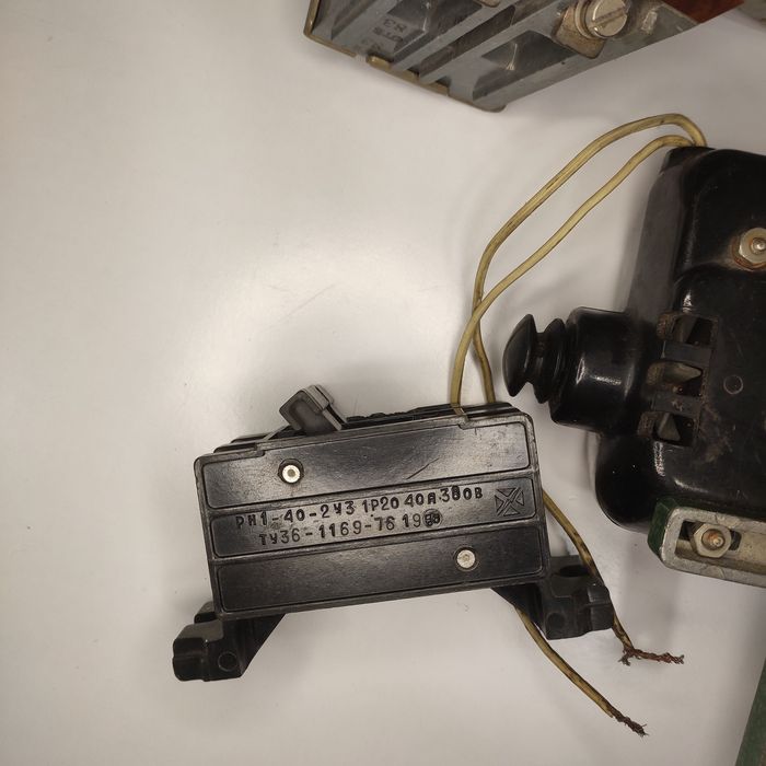 Мотор от швейной машинки МШ 0.35А 20Вт , РН1-40-2У3