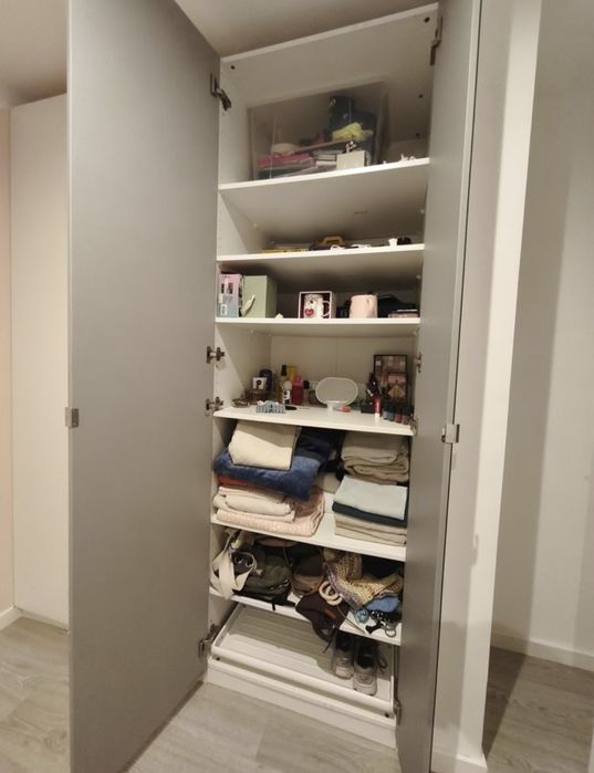 Estruturas de Roupeiro Pax 236cm com gavetas, acessorios
