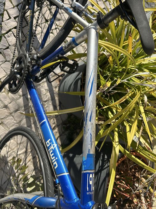 Bicicleta estrada decathlon