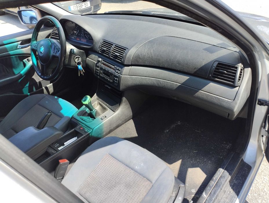 Bmw E46 320D 150 CV Só Para Peças