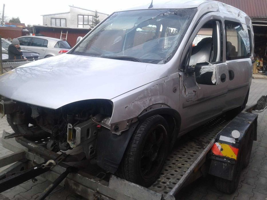 Opel Combo C Z157 Błotnik Prawy Przedni Sierp Lusterko Drzwi Boczne FL