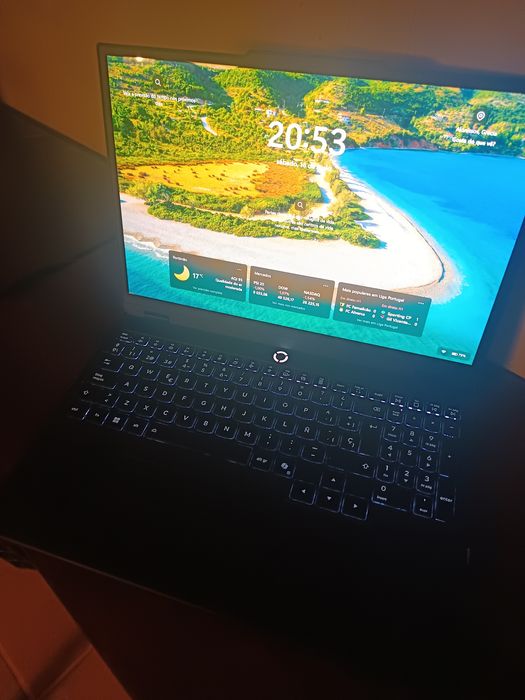Portátil Lenovo Legion 5 15AHP10  RTX 5060