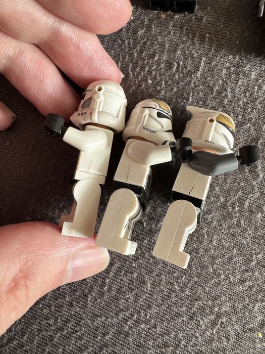 Figurki lego rezerwacja