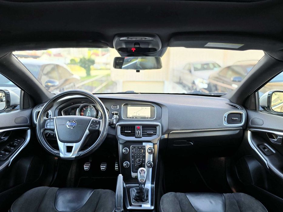 Volvo V40 R-Design 1.6 D2 115Cv