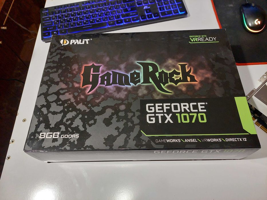 мою великолепную Palit GeForce GTX 1070 GameRock 8Gb