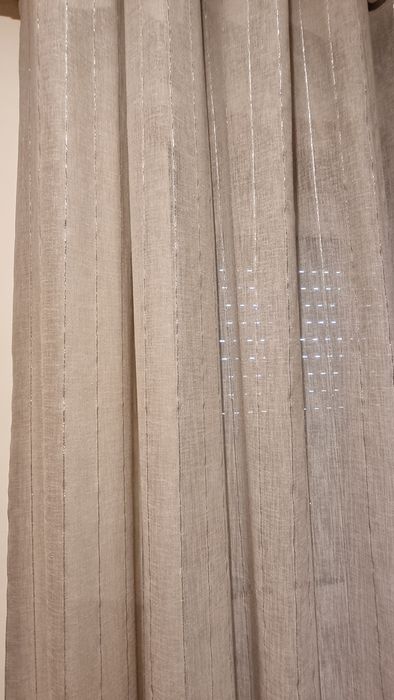 Cortinados cinza