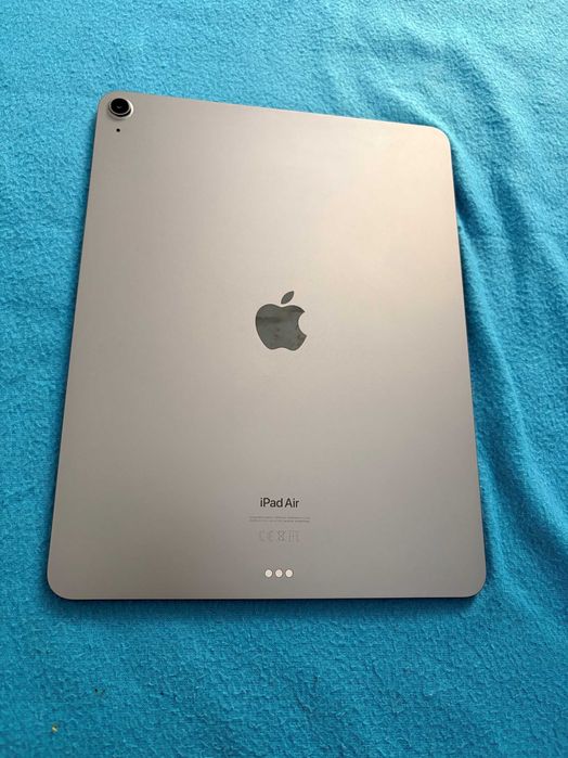 iPad Air 13" M2 128GB wifi szary uszkodzony