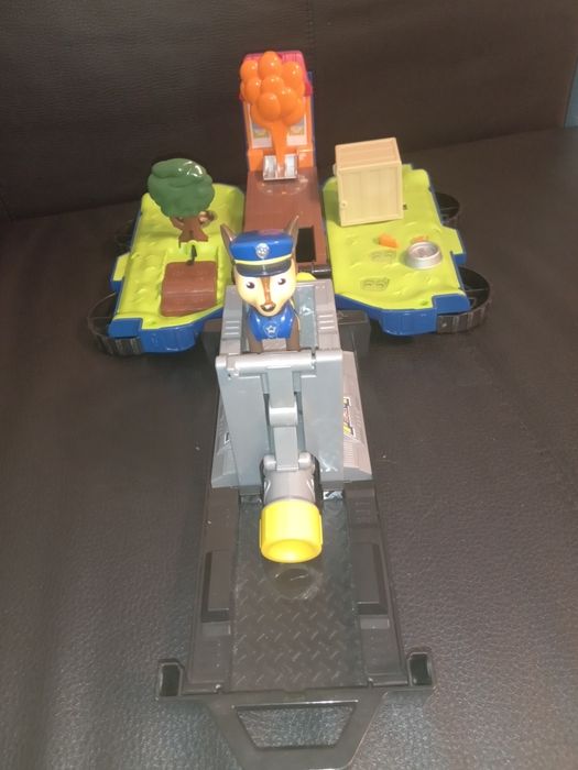 Psi Patrol z figurką Chase