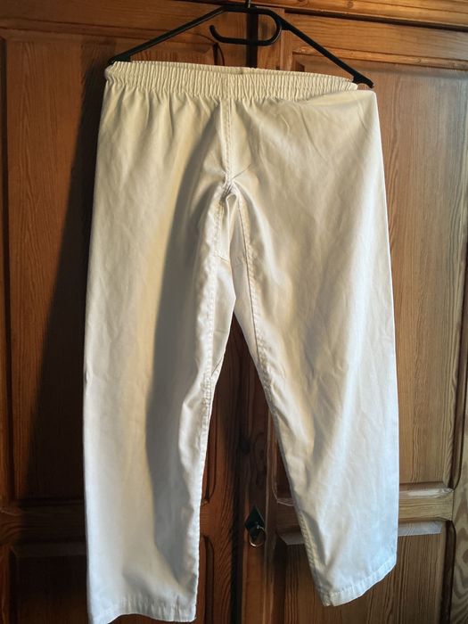Strój karate z naszywką Oyama r150