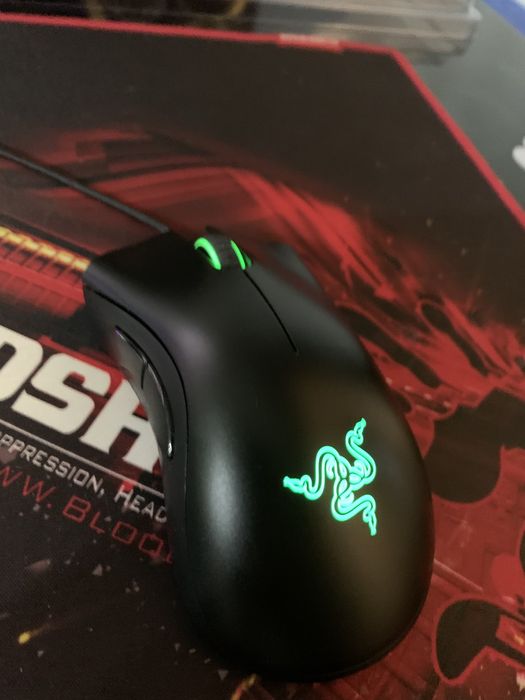 Мишка Razer Deathadder essential