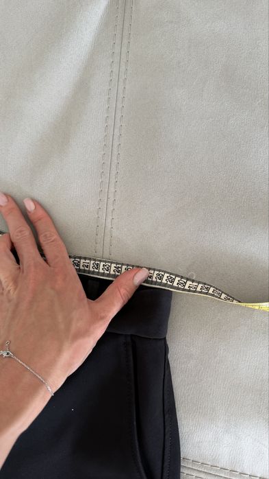 Брюки черние xxs massimo dutti