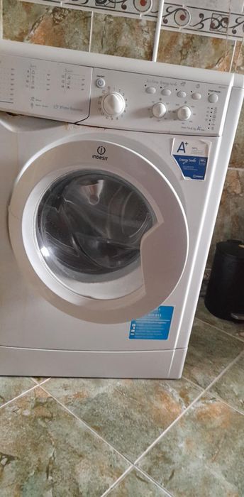 Maquina de lavar roupa