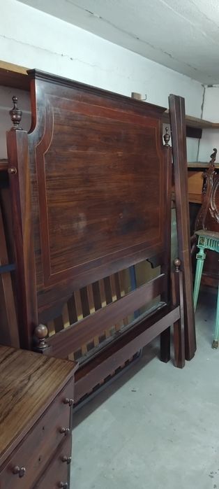 Cama antiga  D.Maria
